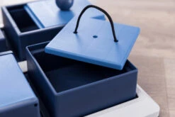 Trixie Jeu De Stratégie Pour Chien Poker Box 1 -Magasin De Fournitures Pour Chiens De Compagnie cbc95531cb82af8670739df8607b98e489915b2a3c3c4551eba1287647408f23